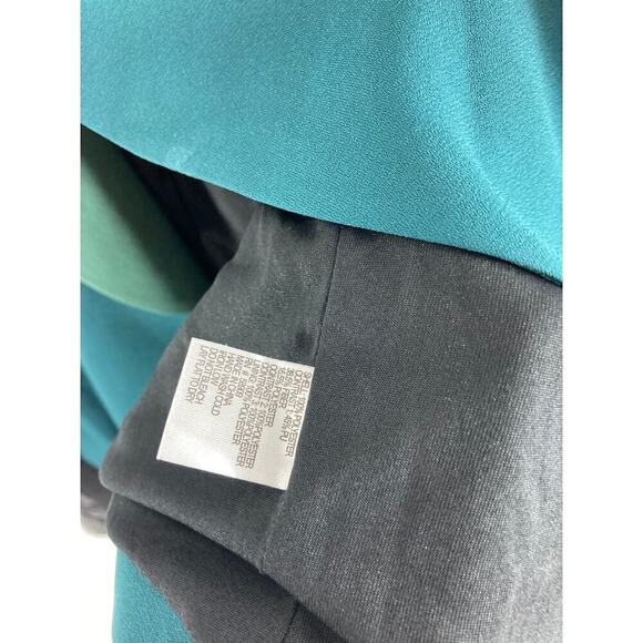 Gianni Bini Faux Leather Sleeve Two toned jacket size medium - Picture 5 of 6